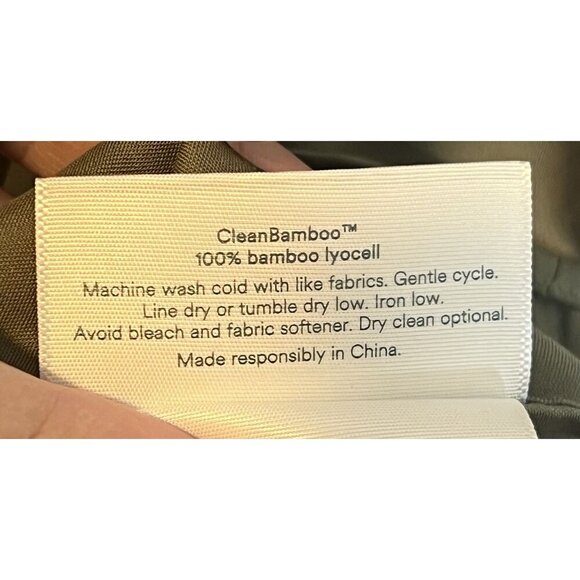 Ettitude Bamboo Moss Size XL V-Neck Adjustable Strap Sateen Sleep Camisole - Picture 6 of 8